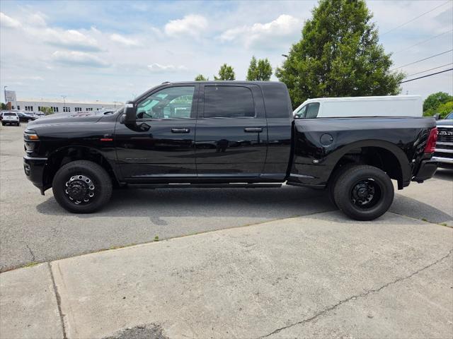 2026 RAM Ram 3500 RAM 3500 LARAMIE MEGA CAB 4X4 64 BOX