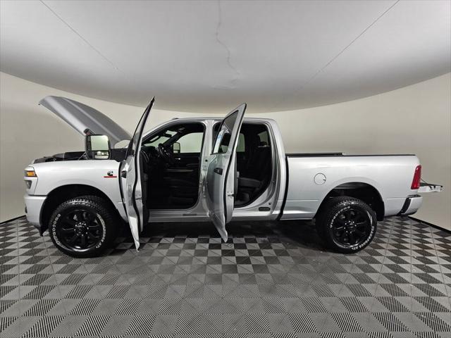 2026 Ram 3500 Big Horn Crew Cab 4x4 6'4" Box