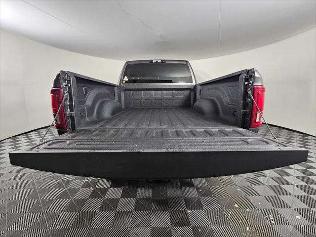 2026 Ram 3500 Big Horn Crew Cab 4x4 6'4" Box