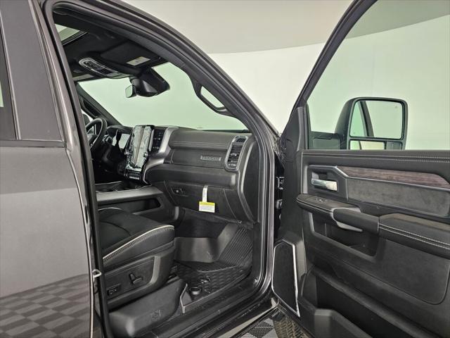 2026 Ram 3500 Laramie Crew Cab 4x4 6'4" Box