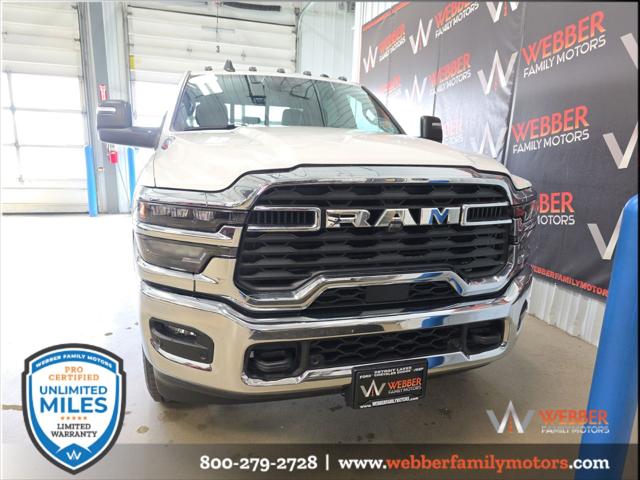 2026 RAM Ram 3500 RAM 3500 TRADESMAN CREW CAB 4X4 8 BOX