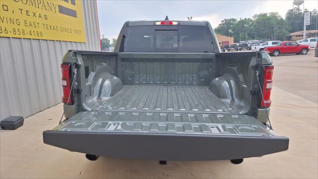2026 Ram 1500 Lone Star Crew Cab 4x4 5'7" Box