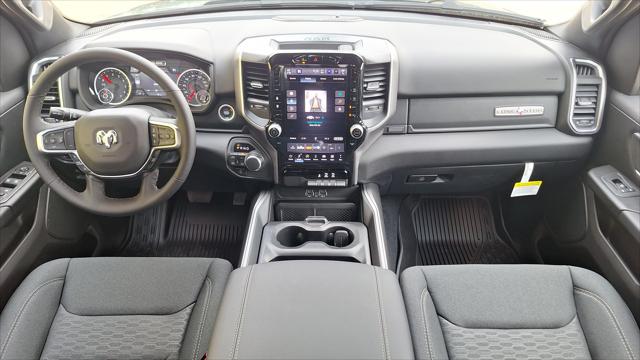 2026 Ram 1500 Lone Star Crew Cab 4x4 5'7" Box