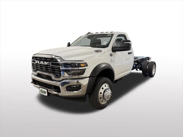 2026 RAM 5500 Chassis RAM 5500 TRADESMAN CHASSIS REGULAR CAB 4X4 84 CA
