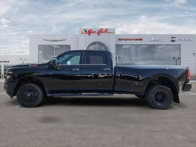 2026 RAM Ram 3500 RAM 3500 TRADESMAN CREW CAB 4X4 8 BOX