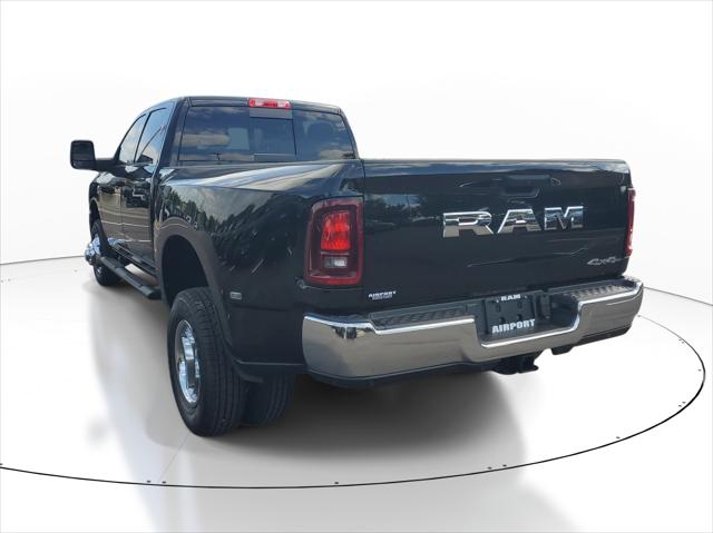 2026 RAM Ram 3500 RAM 3500 TRADESMAN CREW CAB 4X4 8 BOX