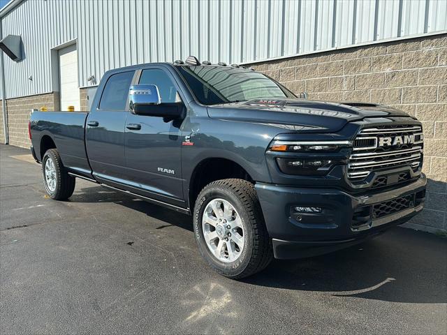 2026 RAM Ram 3500 RAM 3500 LARAMIE CREW CAB 4X4 8 BOX
