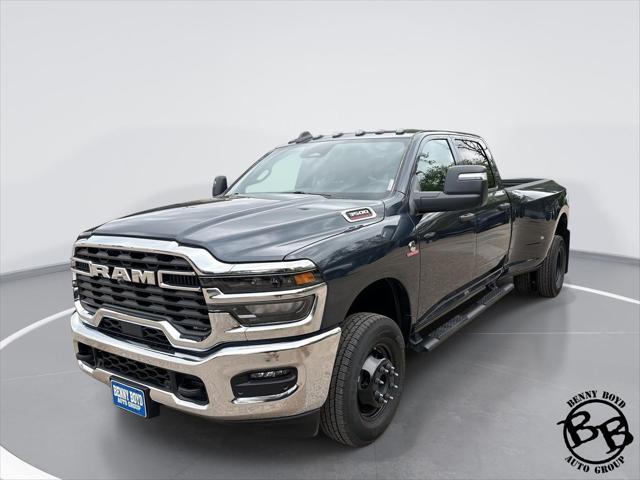 2026 RAM Ram 3500 RAM 3500 TRADESMAN CREW CAB 4X4 8 BOX