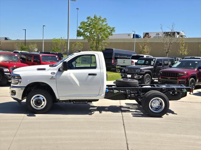 2026 RAM Ram 3500 Chassis Cab RAM 3500 TRADESMAN CHASSIS REGULAR CAB 4X4 60 CA