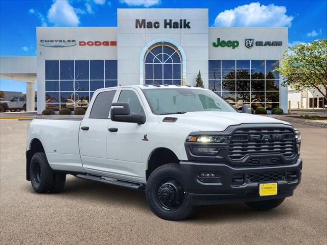 2026 RAM Ram 3500 RAM 3500 TRADESMAN CREW CAB 4X4 8 BOX