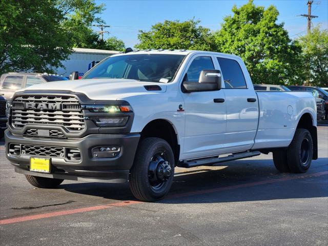 2026 RAM Ram 3500 RAM 3500 TRADESMAN CREW CAB 4X4 8 BOX