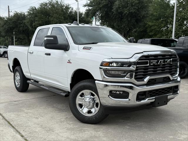 2026 RAM Ram 2500 RAM 2500 TRADESMAN CREW CAB 4X4 64 BOX