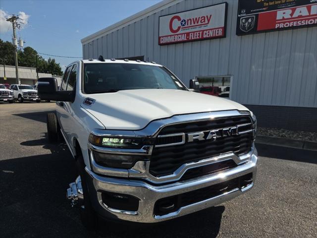 2026 RAM 3500 Chassis RAM 3500 TRADESMAN CREW CAB CHASSIS 4X4 60 CA