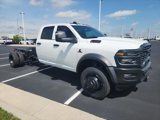 2026 RAM 5500 Chassis RAM 5500 TRADESMAN CHASSIS CREW CAB 4X4 84 CA