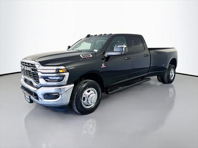 2026 RAM Ram 3500 RAM 3500 TRADESMAN CREW CAB 4X2 8 BOX