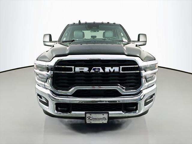 2026 RAM Ram 3500 RAM 3500 TRADESMAN CREW CAB 4X2 8 BOX