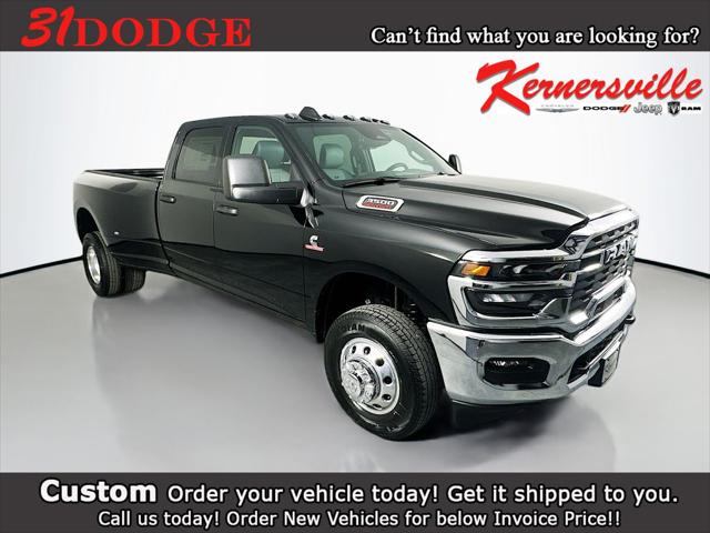 2026 RAM Ram 3500 RAM 3500 TRADESMAN CREW CAB 4X4 8 BOX