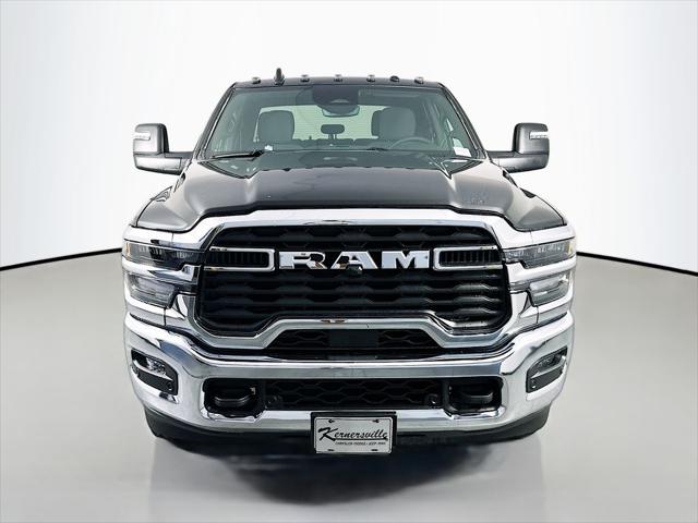 2026 RAM 3500 RAM 3500 BIG HORN CREW CAB 4X4 8 BOX