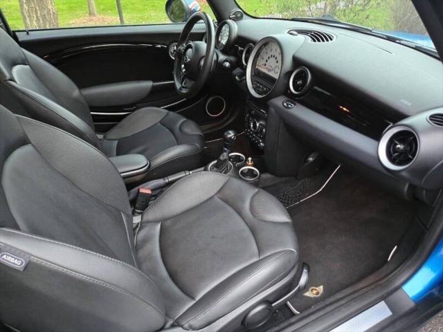 2012 MINI Cooper S S 2dr Hatchback