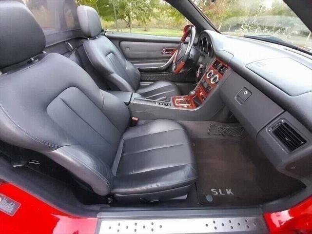 2003 Mercedes-Benz SLK SLK 320 2dr Roadster