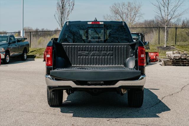 2026 Ram 1500 Big Horn Crew Cab 4x4 5'7" Box
