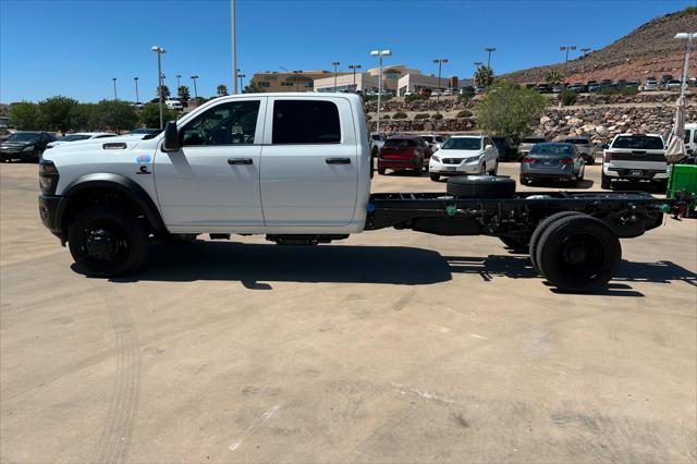 2026 RAM Ram 5500 Chassis Cab RAM 5500 TRADESMAN CHASSIS CREW CAB 4X4 84 CA