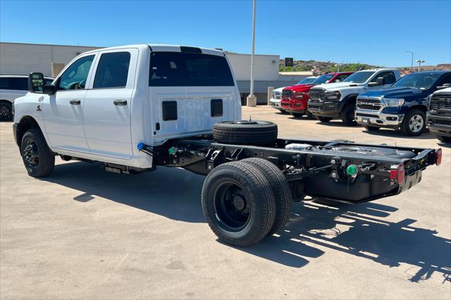 2026 RAM Ram 3500 Chassis Cab RAM 3500 TRADESMAN CREW CAB CHASSIS 4X4 60 CA