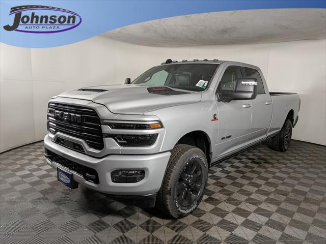 2026 RAM Ram 3500 RAM 3500 LARAMIE CREW CAB 4X4 8 BOX