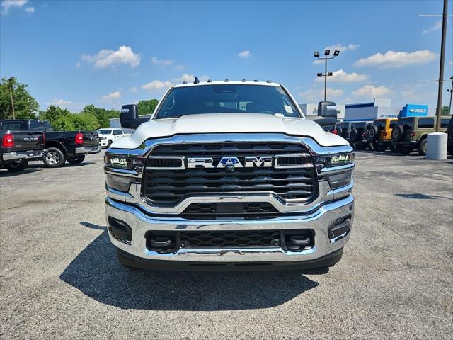 2026 RAM 3500 RAM 3500 BIG HORN CREW CAB 4X4 8 BOX
