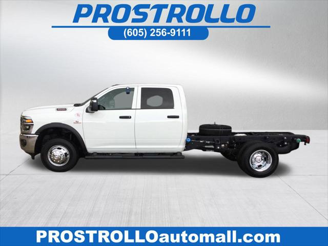 2026 RAM 3500 Chassis RAM 3500 TRADESMAN CREW CAB CHASSIS 4X4 60 CA