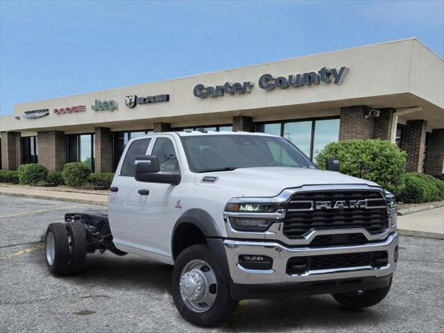 2026 RAM 5500 Chassis RAM 5500 TRADESMAN CHASSIS CREW CAB 4X4 84 CA