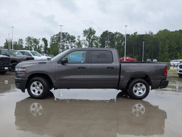 2026 Ram 1500 Tradesman Crew Cab 4x4 5'7" Box