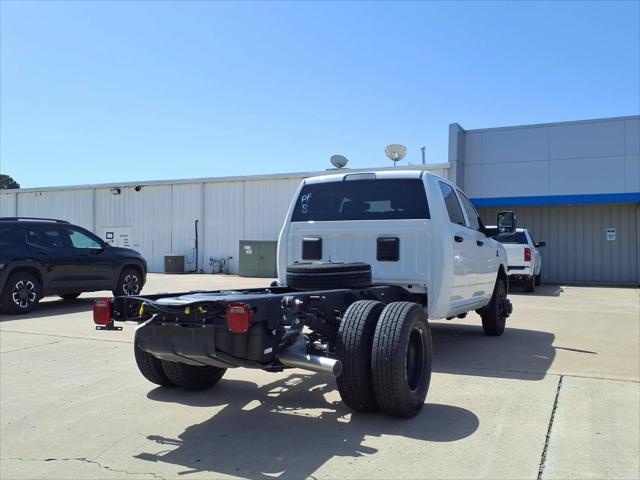 2026 RAM 3500 Chassis RAM 3500 TRADESMAN CREW CAB CHASSIS 4X4 60 CA