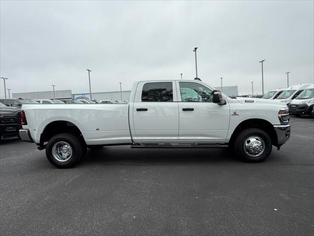 2026 RAM Ram 3500 RAM 3500 TRADESMAN CREW CAB 4X4 8 BOX 2026 RAM Ram 3500 RAM 3500 TRADESMAN CREW CAB 4X4 8 BOX