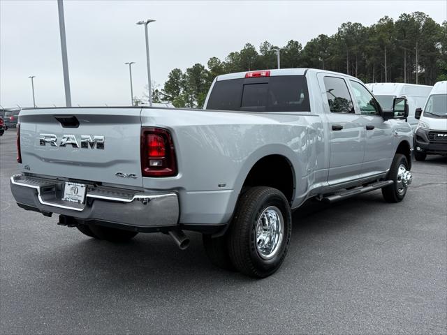 2026 RAM Ram 3500 RAM 3500 TRADESMAN CREW CAB 4X4 8 BOX