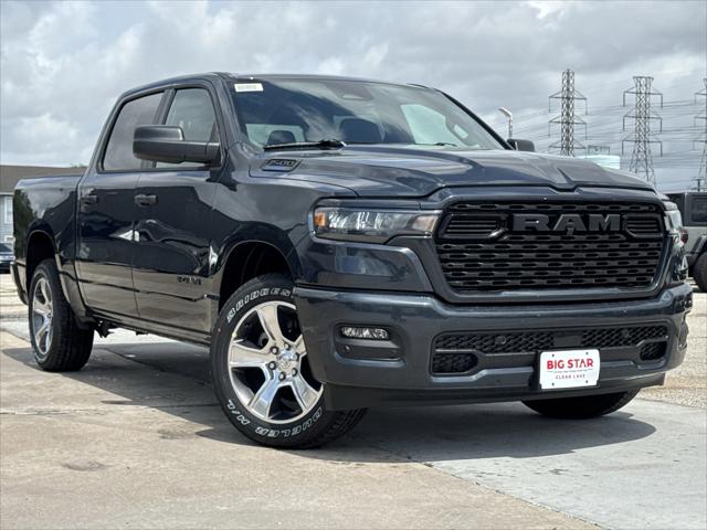 2026 RAM Ram 1500 RAM 1500 EXPRESS CREW CAB 4X2 57 BOX