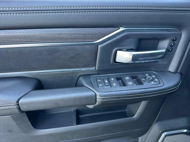 2026 Ram 2500 Laramie Crew Cab 4x4 64 Box