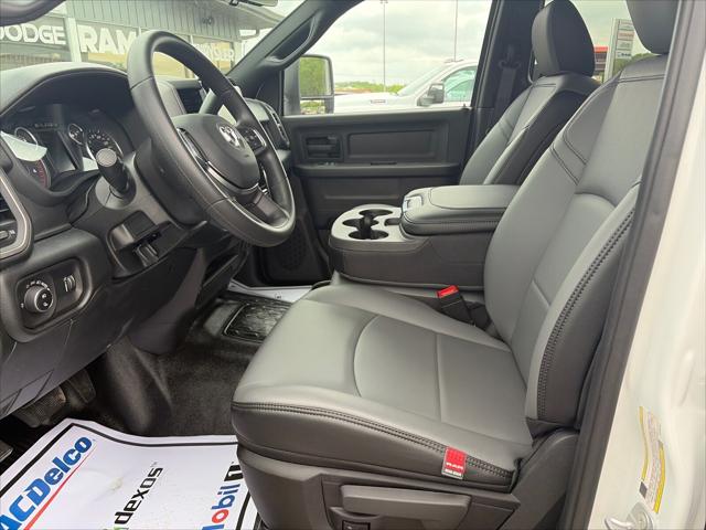 2026 Ram 3500 Chassis Cab Tradesman/Big Horn