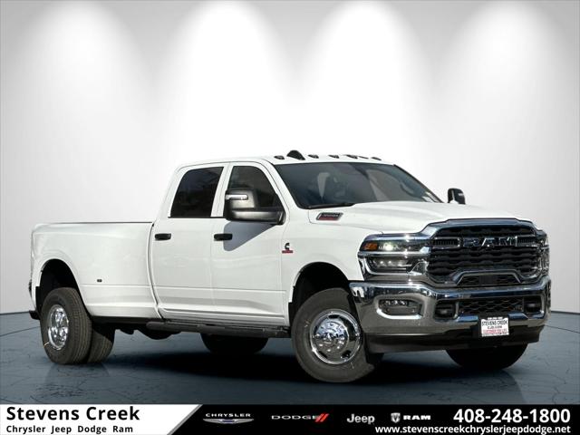 2026 RAM Ram 3500 RAM 3500 TRADESMAN CREW CAB 4X4 8 BOX