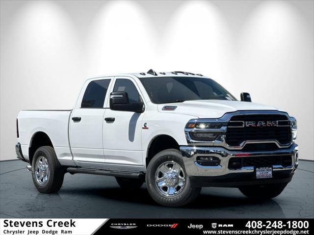 2026 RAM Ram 3500 RAM 3500 TRADESMAN CREW CAB 4X4 64 BOX