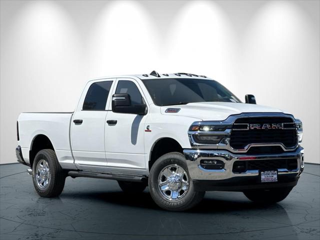 2026 RAM Ram 3500 RAM 3500 TRADESMAN CREW CAB 4X4 64 BOX