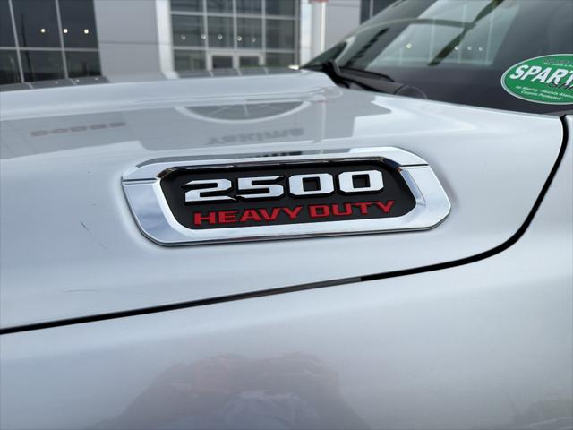 2026 RAM 2500 RAM 2500 TRADESMAN CREW CAB 4X4 64 BOX