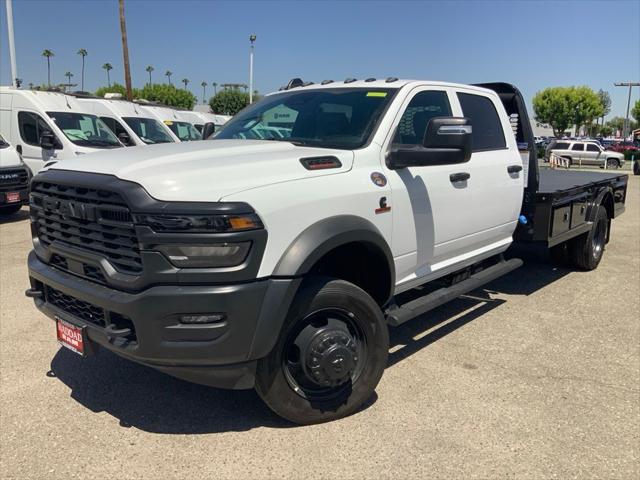 2026 RAM 5500 Chassis RAM 5500 TRADESMAN CHASSIS CREW CAB 4X4 84 CA