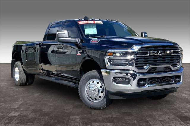 2026 RAM Ram 3500 RAM 3500 TRADESMAN CREW CAB 4X4 8 BOX