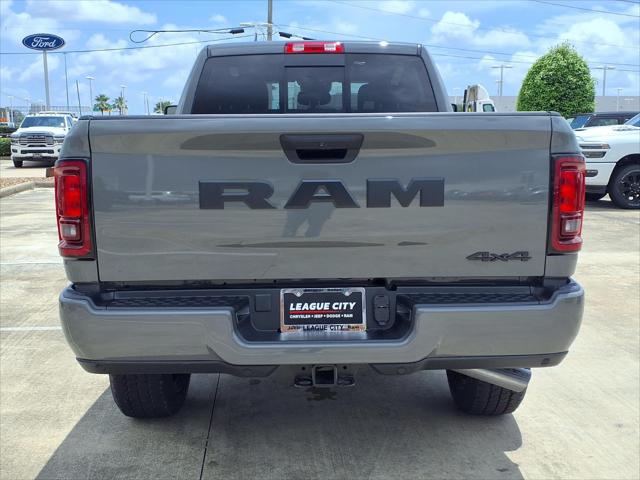 2026 Ram 2500 Black Express Crew Cab 4x4 6'4" Box