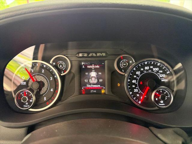 2026 Ram 2500 Black Express Crew Cab 4x4 6'4" Box