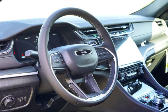 2026 Jeep Grand Cherokee L Altitude 4x2