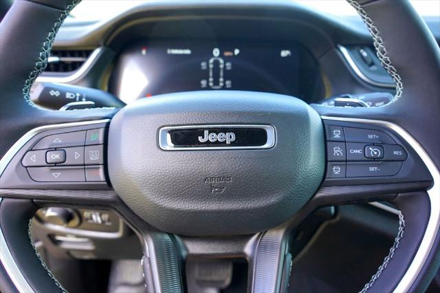 2026 Jeep Grand Cherokee L Altitude 4x2