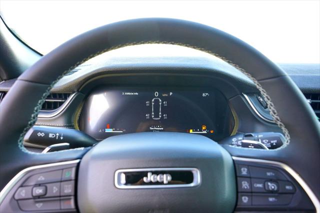 2026 Jeep Grand Cherokee L Altitude 4x2