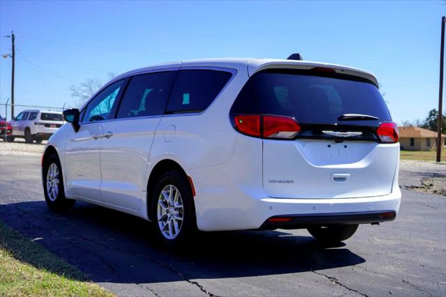 2026 Chrysler Voyager LX
